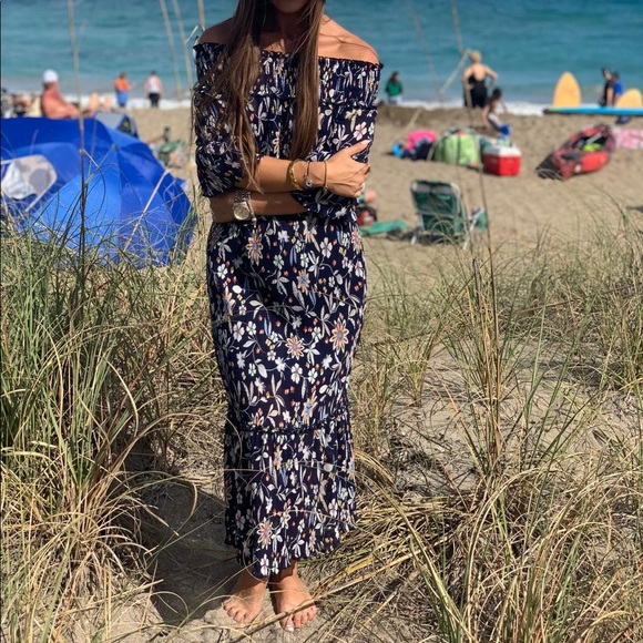 —-Chelsea off the shoulder long dress - Picture 3 of 8